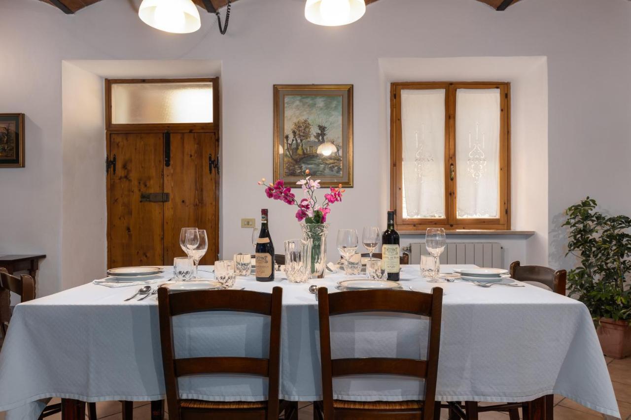 מונטריג'יוני Enchanting Flat With Patio In Abbadia A Isola מראה חיצוני תמונה